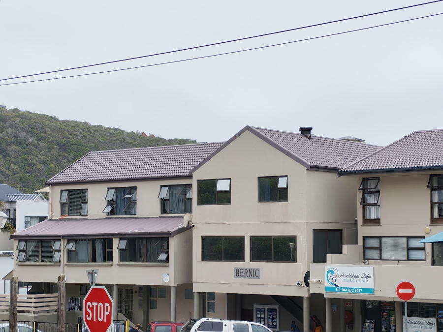 3 Bedroom Property for Sale in Herolds Bay Western Cape